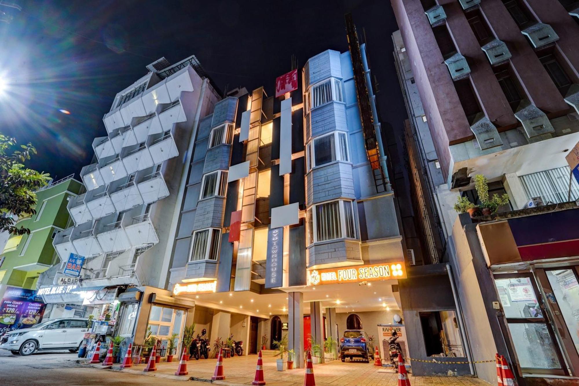 Отель Super Townhouse Four Season Коимбатур Экстерьер фото